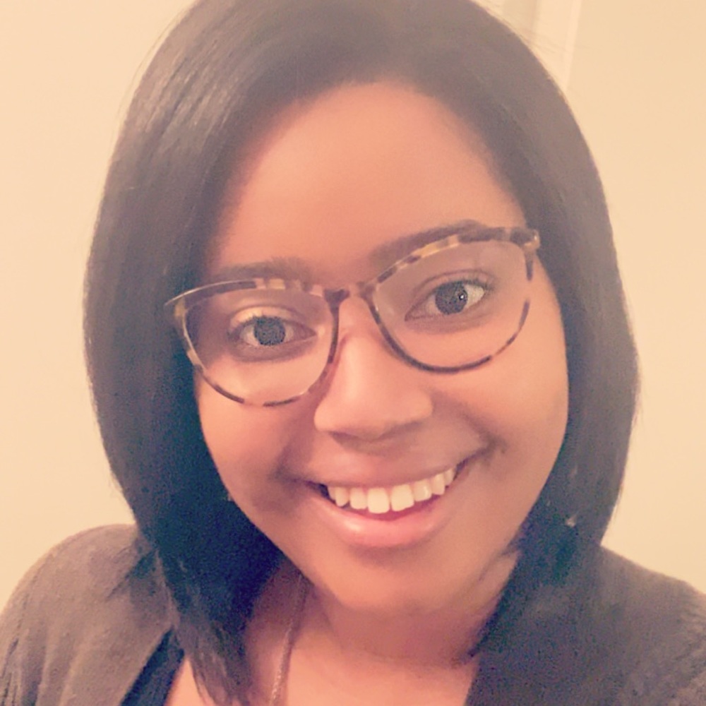 Meet your Posher, Leah